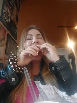 Alisasexxh online show from 05-07-26, 02:00