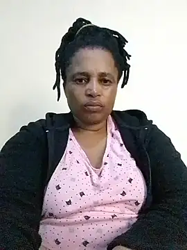 Snapshot of Prettyboobiesx chatting on 11-06-25, 10:43 Prettyboobiesx online show from 11-06-25, 10:43