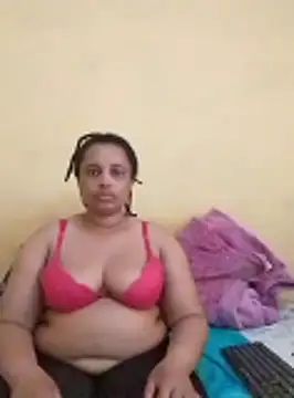 Snapshot of Prettyboobiesx chatting on 11-20-25, 05:40 Prettyboobiesx online show from 11-20-25, 05:40