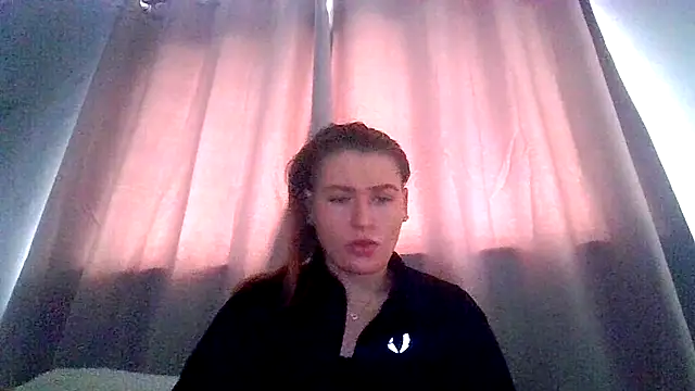 RUBY-ROSE-SWINGS online show from 10-16-25, 08:15