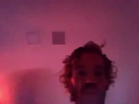 Snapshot of Siegfri3d__ chatting on 10-30-25, 03:30 Siegfri3d   online show from 10-30-25, 03:30