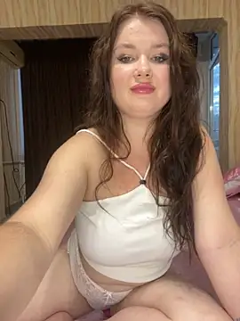 Snapshot of Di_Olivia chatting on 09-18-25, 04:09 Di Olivia online show from 09-18-25, 04:09