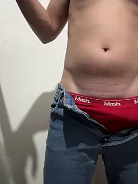 Snapshot of boy_paradise chatting on 02-25-26, 12:53 boy paradise online show from 02-25-26, 12:53