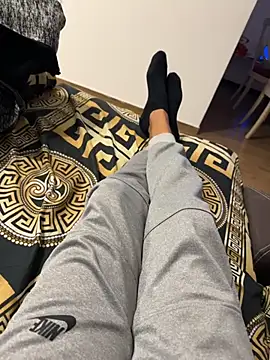 Manu97k online show from 02-08-26, 11:30