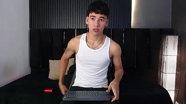 Dominic ghost online show from 03-28-26, 02:55