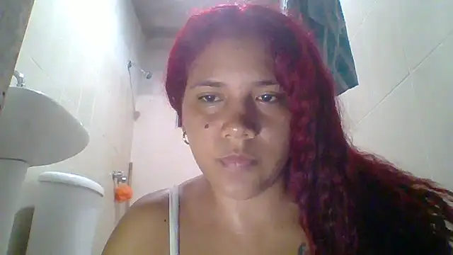 Daila Lucia online show from 06-18-26, 07:52