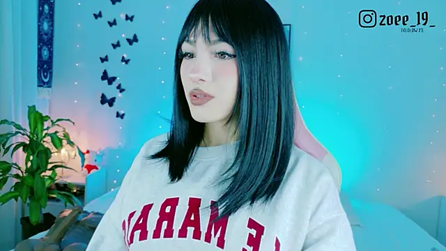 cuteezoe online show from 05-19-26, 04:19