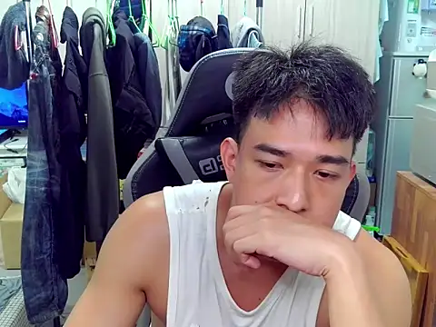 hunterXhan online show from 03-24-26, 03:50