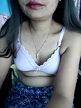 Vaani Actress online show from 11-26-25, 07:53