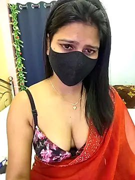 Snapshot of hoty_sonali chatting on 10-11-25, 06:06 hoty sonali online show from 10-11-25, 06:06