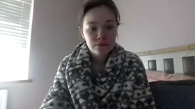 Snapshot of SexyKatiex chatting on 06-12-26, 03:11 SexyKatiex online show from 06-12-26, 03:11