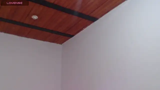 LiaCollings online show from 12-22-25, 11:40