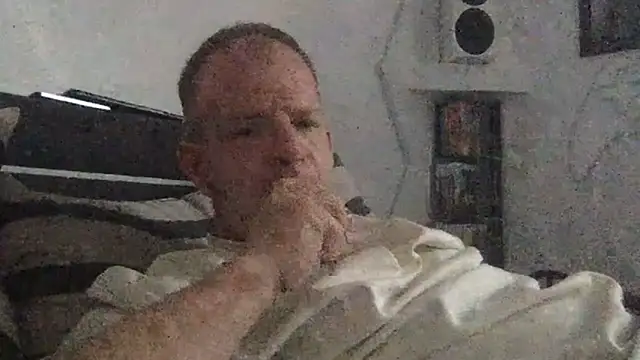 Micha40Moni45 online show from 05-12-26, 06:05