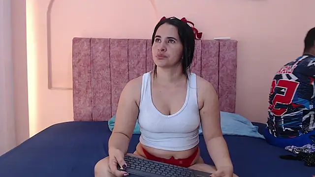 Snapshot of brutal_sex_love chatting on 07-10-26, 01:10 brutal sex love online show from 07-10-26, 01:10