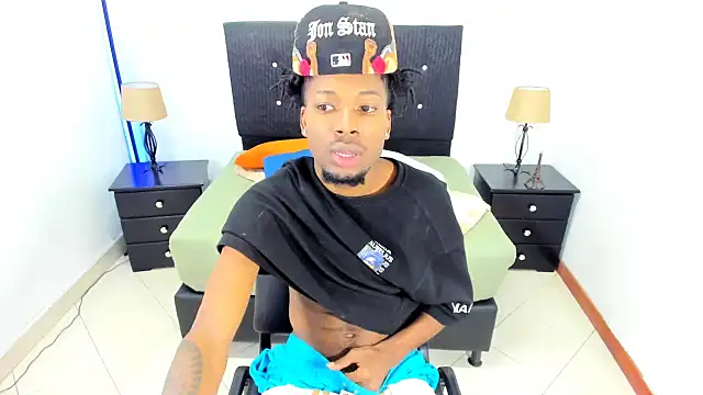 Snapshot of maikol_monstercock chatting on 10-07-25, 04:31 maikol monstercock online show from 10-07-25, 04:31