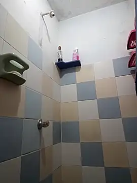 SweetMichel  online show from 10-10-25, 04:00