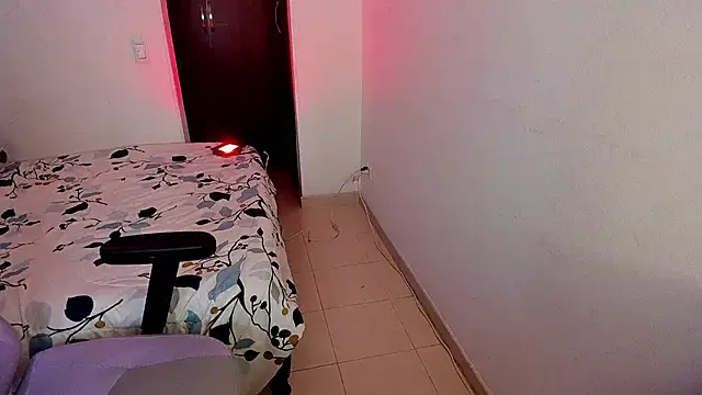 lain t online show from 11-05-25, 08:25