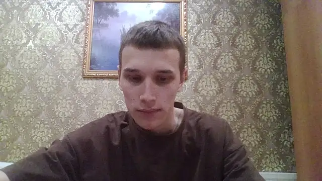 Snapshot of your___honeyy chatting on 09-28-25, 10:09 your   honeyy online show from 09-28-25, 10:09