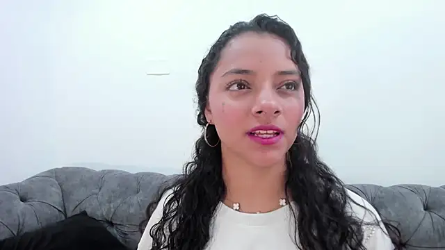 Angellit Afrodita  online show from 11-25-25, 10:59