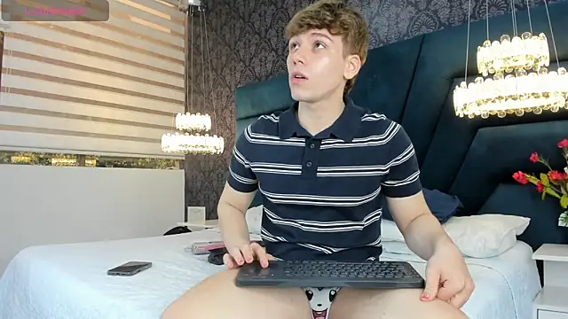 TaylerWhite online show from 04-01-26, 11:55