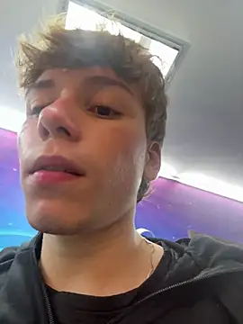 TaylerWhite online show from 04-18-26, 07:58