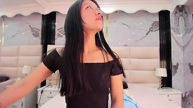 Sophie Calloway online show from 09-12-25, 02:39