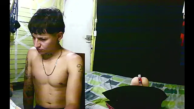 Snapshot of Ebebyjuan chatting on 04-16-26, 07:58 Ebebyjuan online show from 04-16-26, 07:58