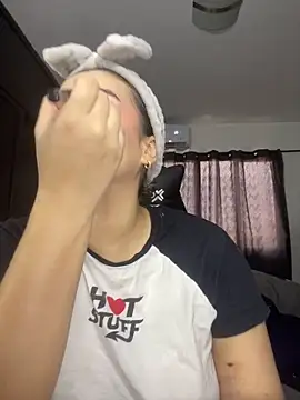 Snapshot of Lana_Herondale chatting on 10-06-25, 08:39 Lana Herondale online show from 10-06-25, 08:39