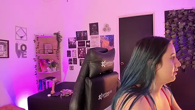 Lana Herondale online show from 11-22-25, 09:08