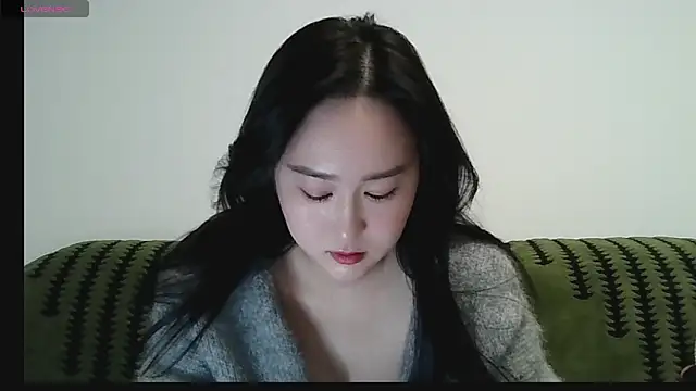 Belinda66 online show from 11-28-25, 01:36