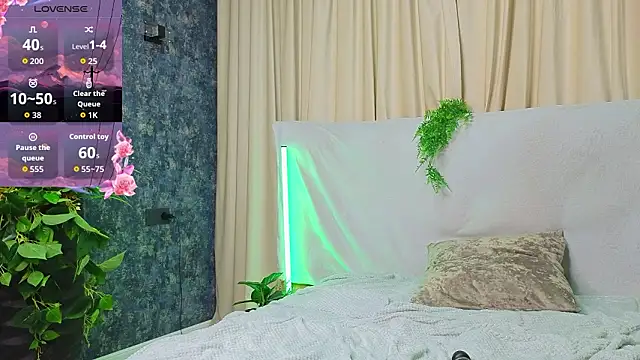 DebiHenks online show from 03-23-26, 05:28