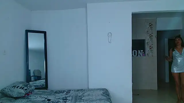 sweet sex0 10 online show from 04-22-26, 01:30