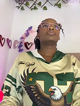 kendra smiitch online show from 02-17-26, 03:36