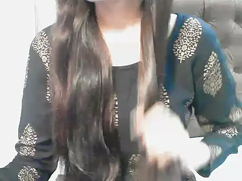 elize   online show from 11-08-25, 04:12