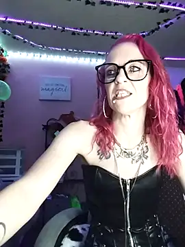 Purple2StayThnxx online show from 10-14-25, 05:19