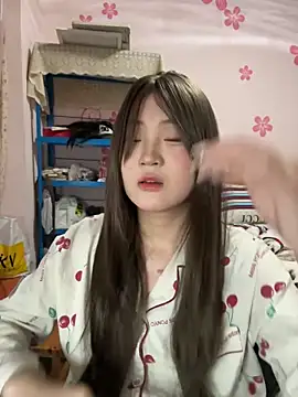 CoCo-s online show from 03-10-26, 04:12