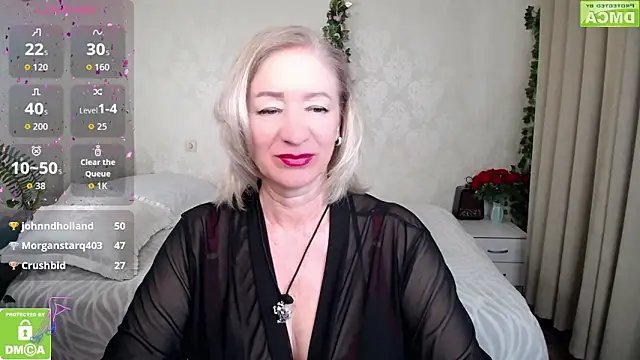 Snapshot of hunters_woman chatting on 04-28-26, 02:27 hunters woman online show from 04-28-26, 02:27