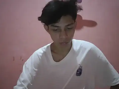 Snapshot of Kyoshi_19 chatting on 09-21-25, 07:10 Kyoshi 19 online show from 09-21-25, 07:10