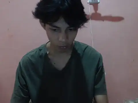 Snapshot of Kyoshi_19 chatting on 10-05-25, 06:01 Kyoshi 19 online show from 10-05-25, 06:01