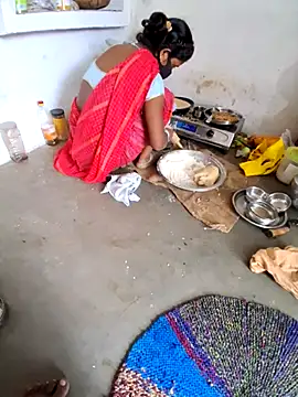 Snapshot of RAYI_Queen_3 chatting on 10-27-25, 03:10 RAYI Queen 3 online show from 10-27-25, 03:10