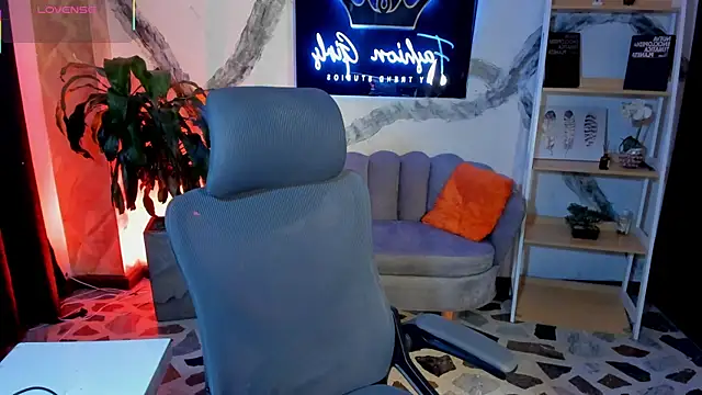 Maxxxine1 online show from 12-22-25, 01:35