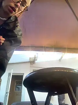 Sallem Pink online show from 02-06-26, 11:13