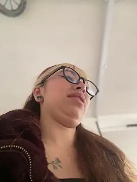 Sallem Pink online show from 03-07-26, 11:18