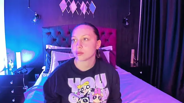 Widny Beaumont online show from 11-22-25, 03:38