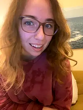 Snapshot of sweetsocalgirl chatting on 11-15-25, 01:25 sweetsocalgirl online show from 11-15-25, 01:25