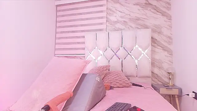 cataleya ebony  online show from 03-26-26, 03:01