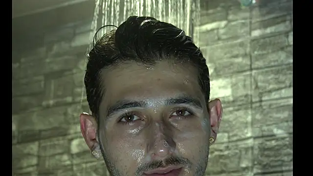 alejo  323   online show from 06-22-26, 03:25