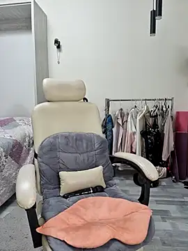 Monna online show from 02-03-26, 07:41