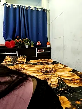 priya 26 online show from 04-06-26, 11:44