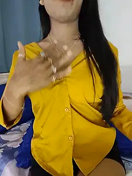 priya 26 online show from 07-16-26, 04:35
